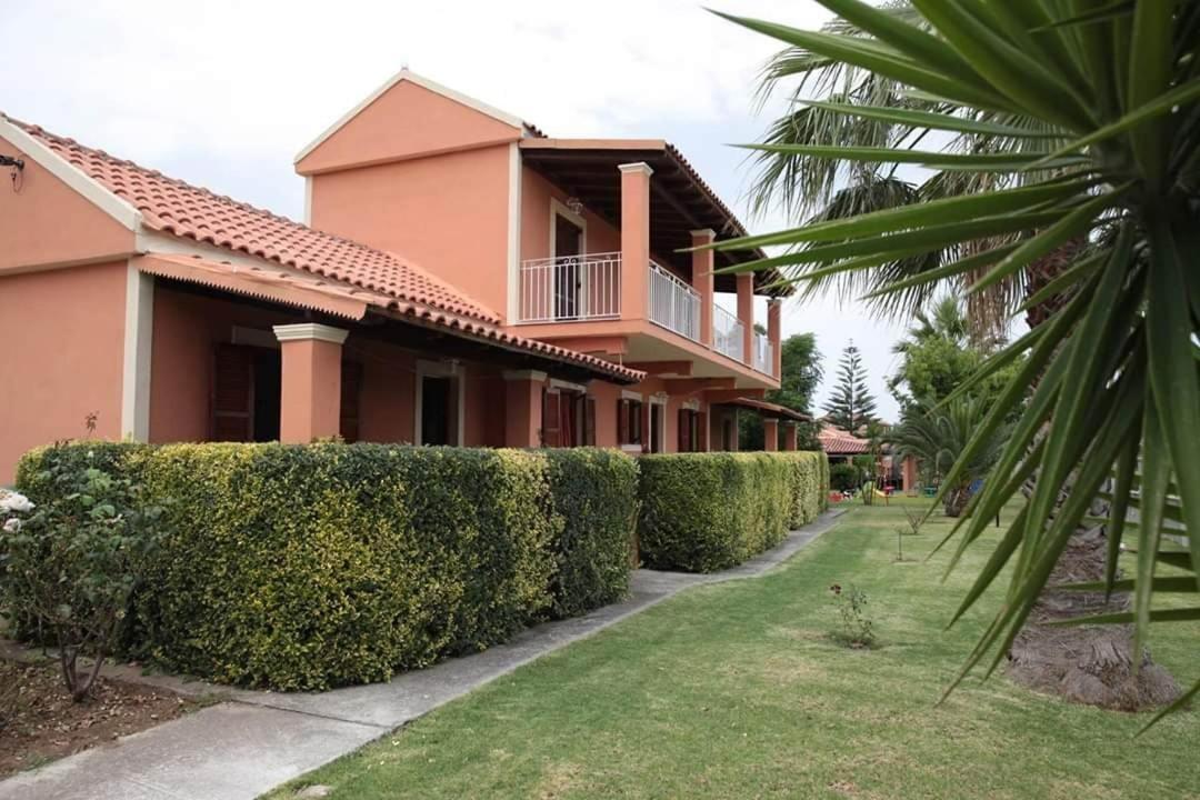 Hellens Village Almiros Beach Exterior photo